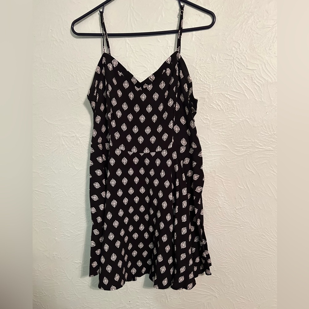 Aeropostale Black & White Design Dress